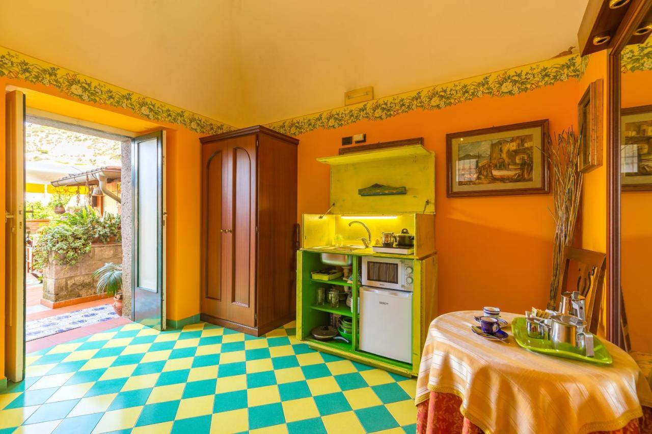 Orchid Corner Guesthouse Meta Dış mekan fotoğraf