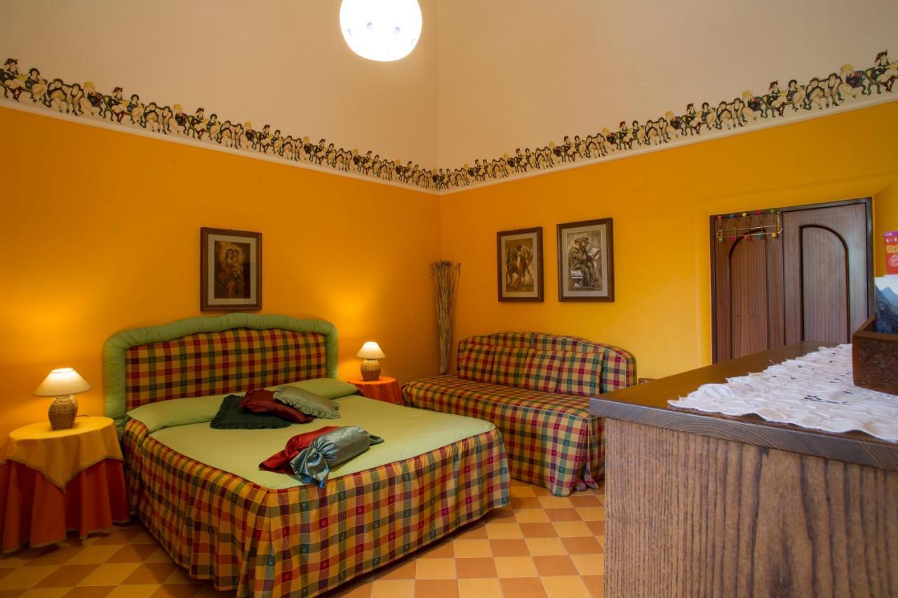 Orchid Corner Guesthouse Meta Dış mekan fotoğraf
