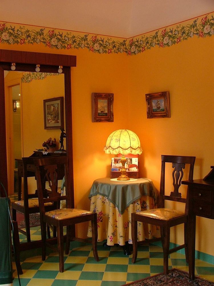 Orchid Corner Guesthouse Meta Dış mekan fotoğraf